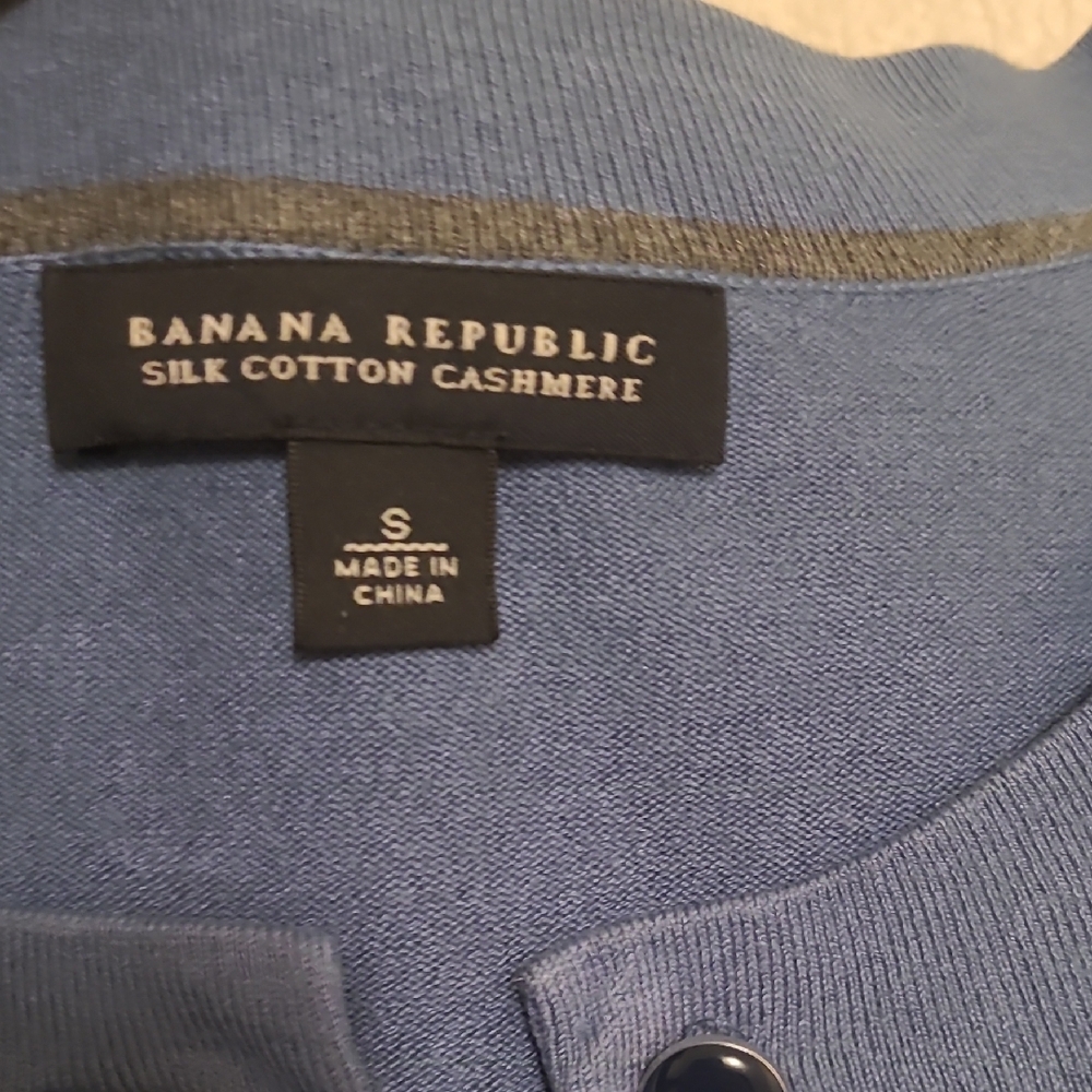 Banana Republic Blue Button-Up Cardigan - Picture 2 of 3